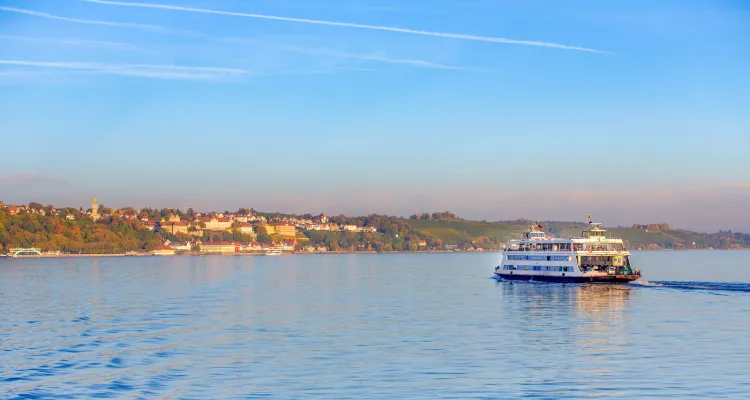 Ferry on the way to Meersburg